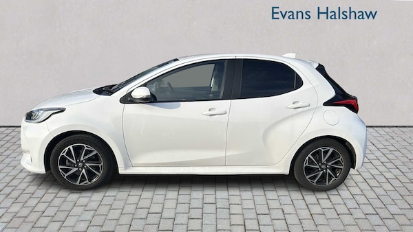 Used Toyota Yaris 2022 for sale - 76230449: Photo 3