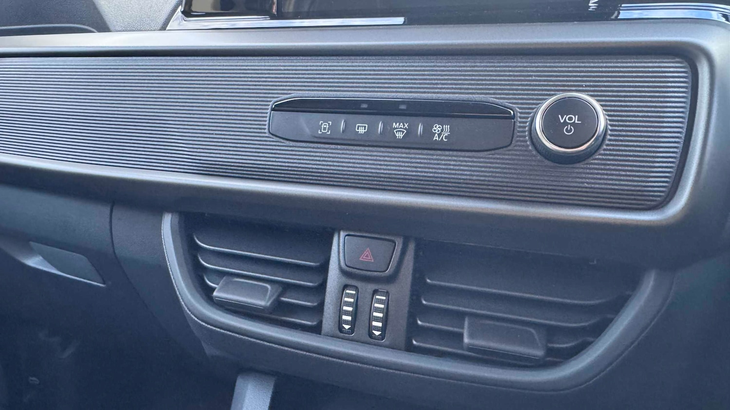 Used Ford Transit Courier for sale - 76842824: Photo 24