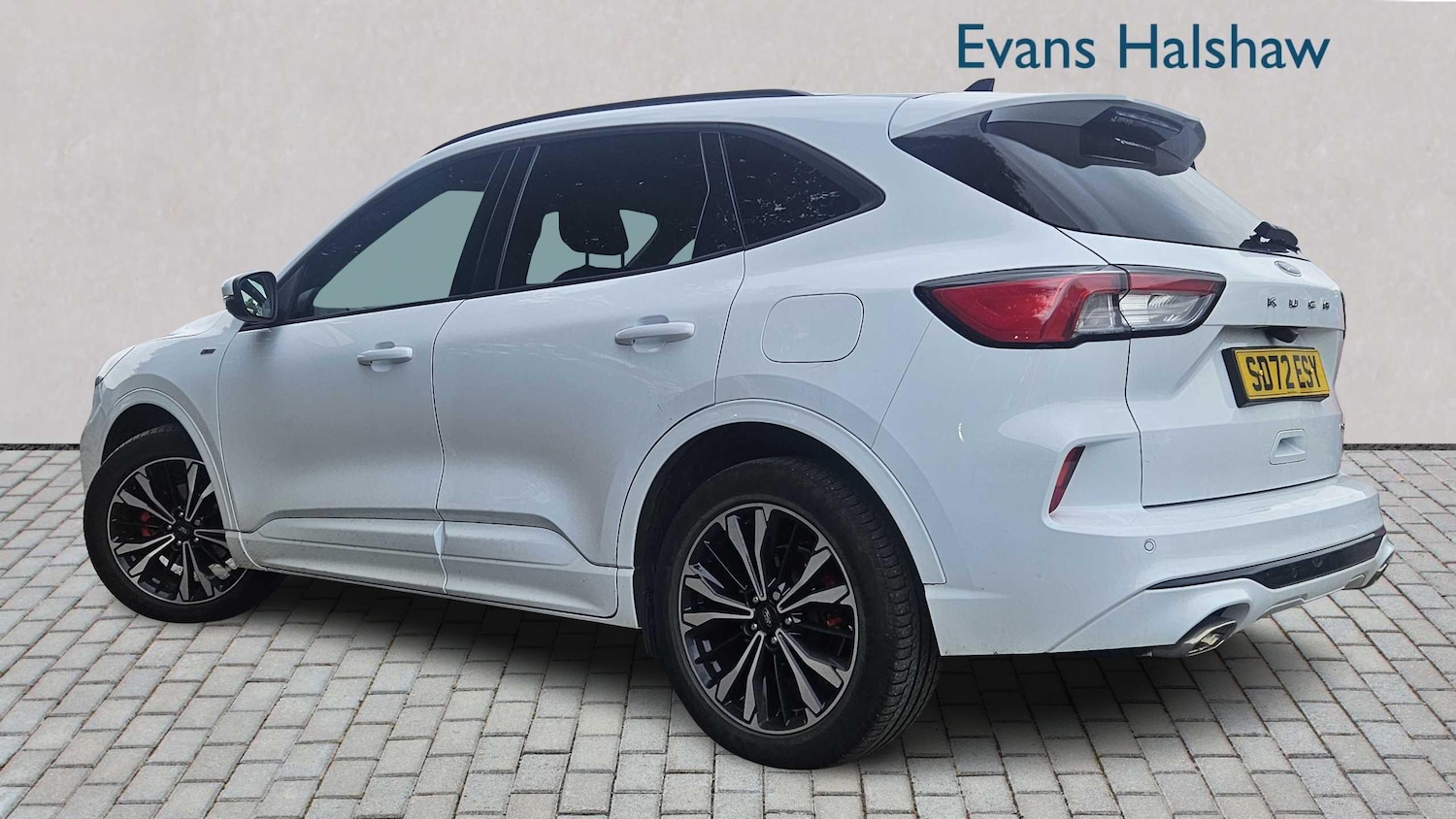 Used Ford Kuga 2022 for sale - 76298412: Photo 2