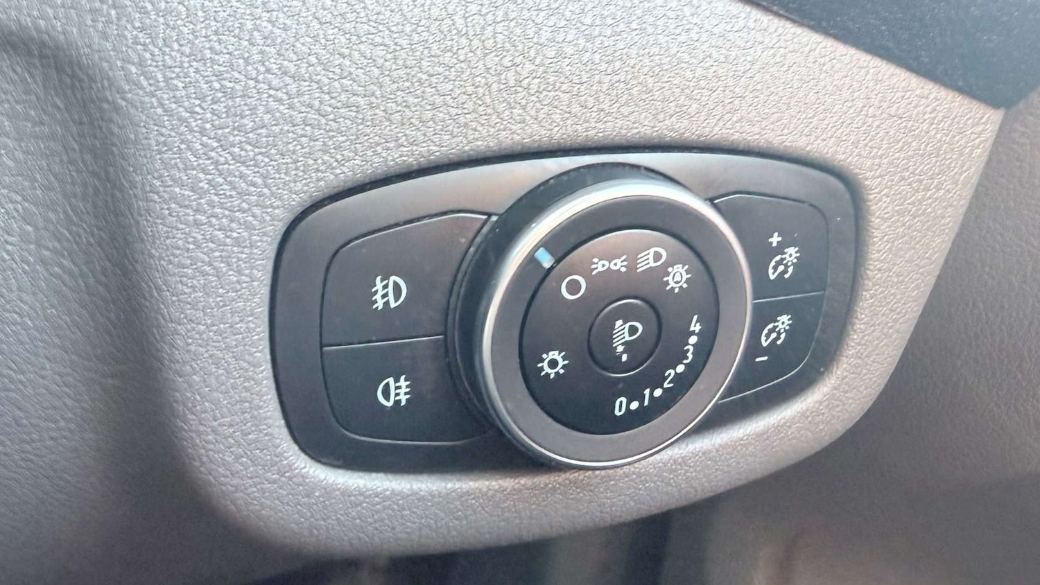 Used Ford Transit Connect 2022 for sale - 77960896: Photo 21