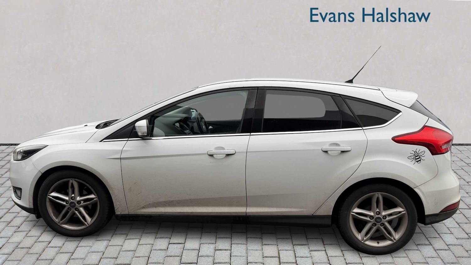 Used Ford Focus 2016 for sale - 76978877: Photo 3