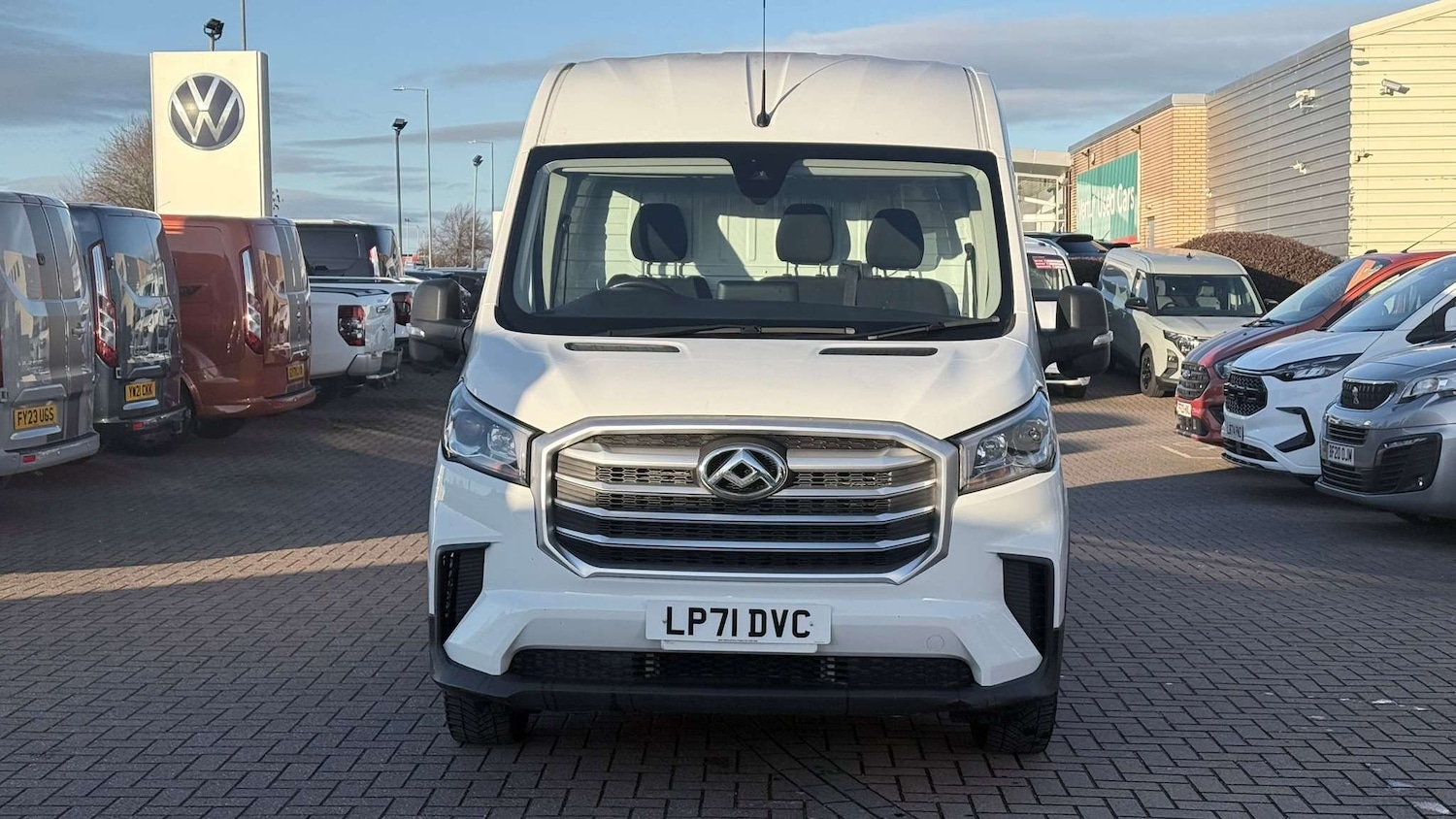 Used Maxus Deliver 9 2022 for sale - 77281890: Photo 2