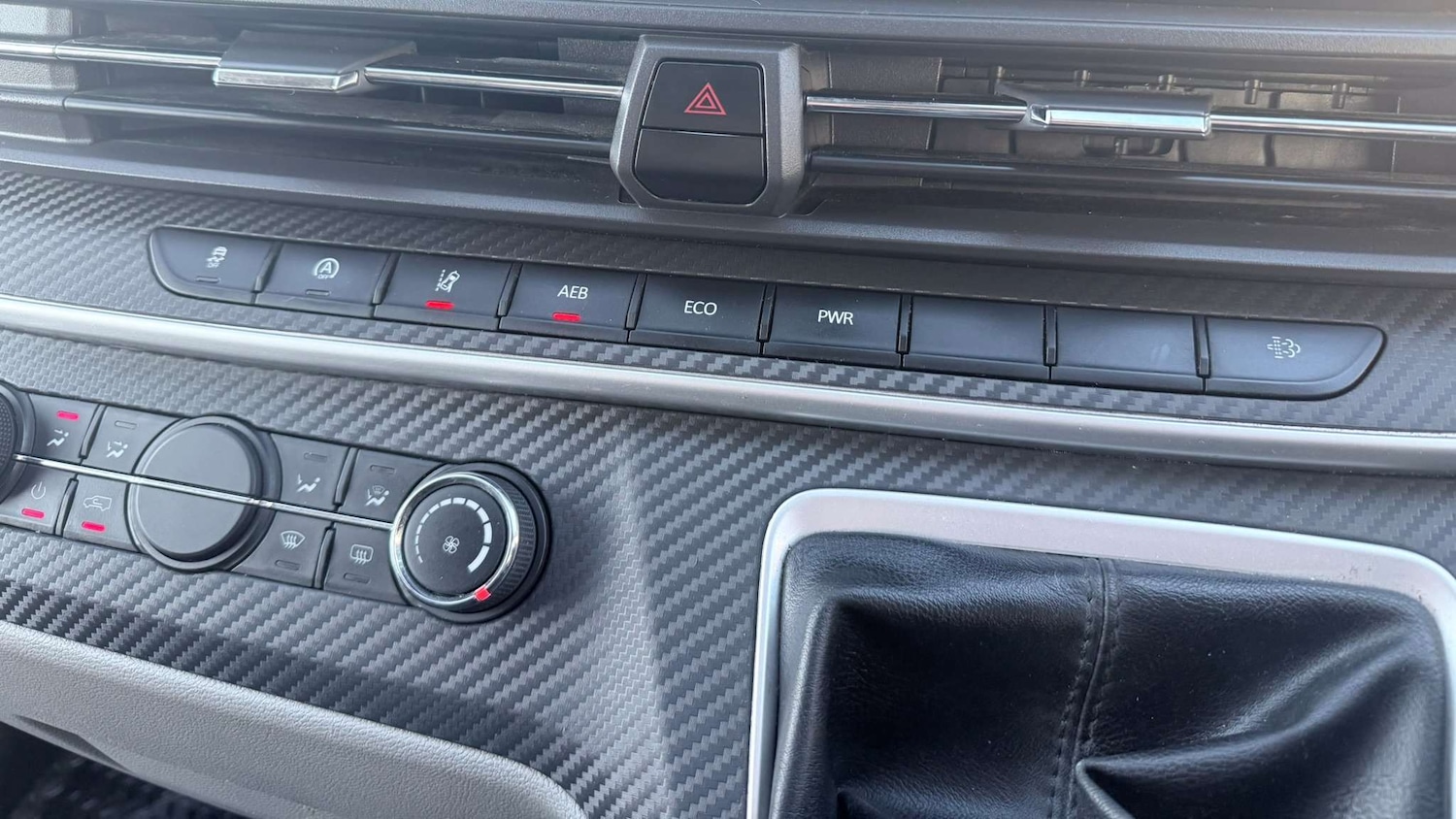 Used Maxus Deliver 9 2022 for sale - 77281890: Photo 25