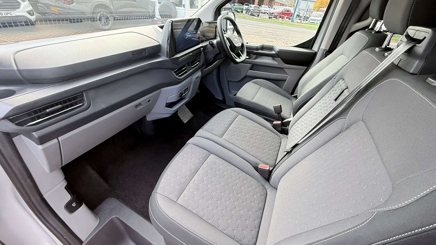 Used Ford Transit Custom 2025 for sale - 76329159: Photo 17