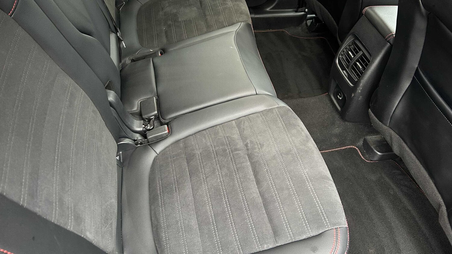 Used Ford Kuga 2022 for sale - 76075251: Photo 15