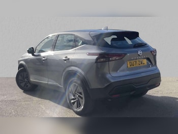 Used Nissan Qashqai 2021 for sale - 76126010: Photo 2