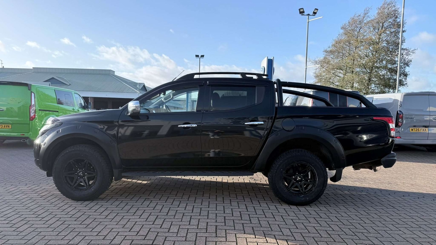 Used Mitsubishi L200 2017 for sale - 76902406: Photo 4