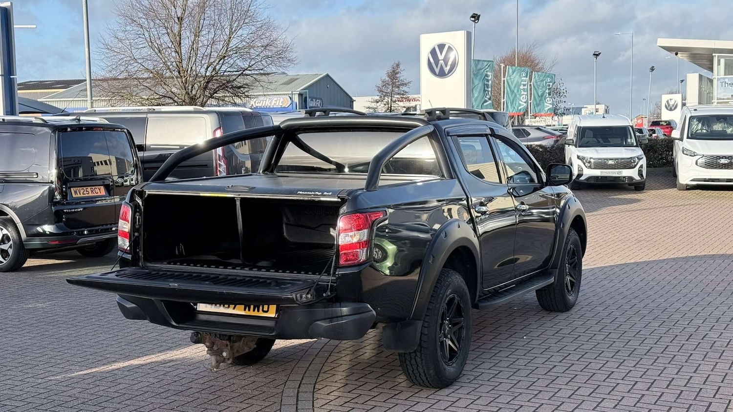 Used Mitsubishi L200 2017 for sale - 76902406: Photo 9