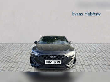 Used Ford Focus 2023 for sale - 76298331: Photo 3