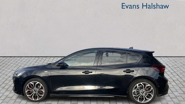 Used Ford Focus 2023 for sale - 76298331: Photo 4