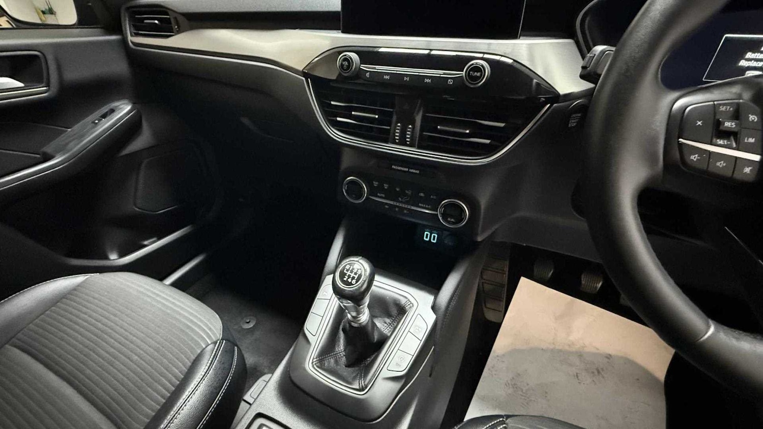 Used Ford Kuga 2022 for sale - 76113321: Photo 28