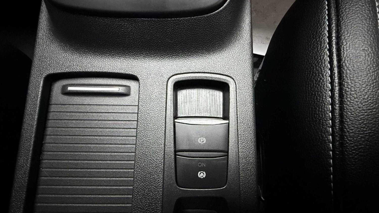 Used Ford Kuga 2022 for sale - 76113321: Photo 29