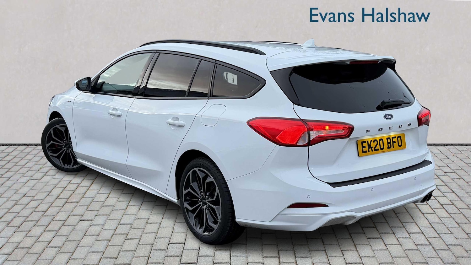 Used Ford Focus 2020 for sale - 76978786: Photo 2