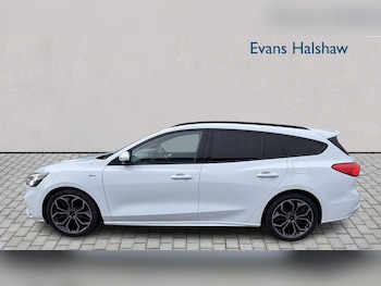 Used Ford Focus 2020 for sale - 76978786: Photo