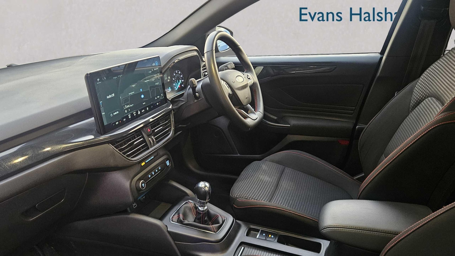 Used Ford Focus 2023 for sale - 76298497: Photo 16