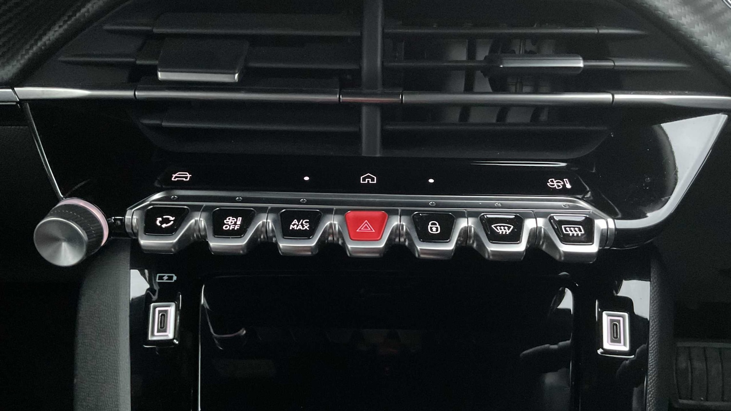 Used Peugeot 2008 2023 for sale - 76705215: Photo 19