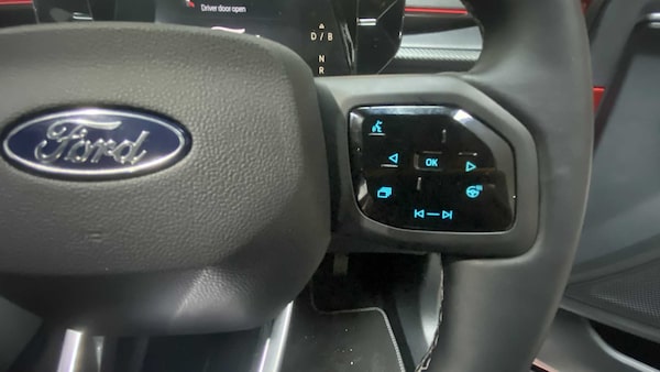 Used Ford Explorer 2024 for sale - 76113498: Photo 11