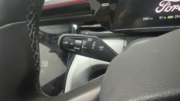 Used Ford Explorer 2024 for sale - 76113498: Photo 13