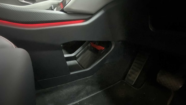 Used Ford Explorer 2024 for sale - 76113498: Photo 29