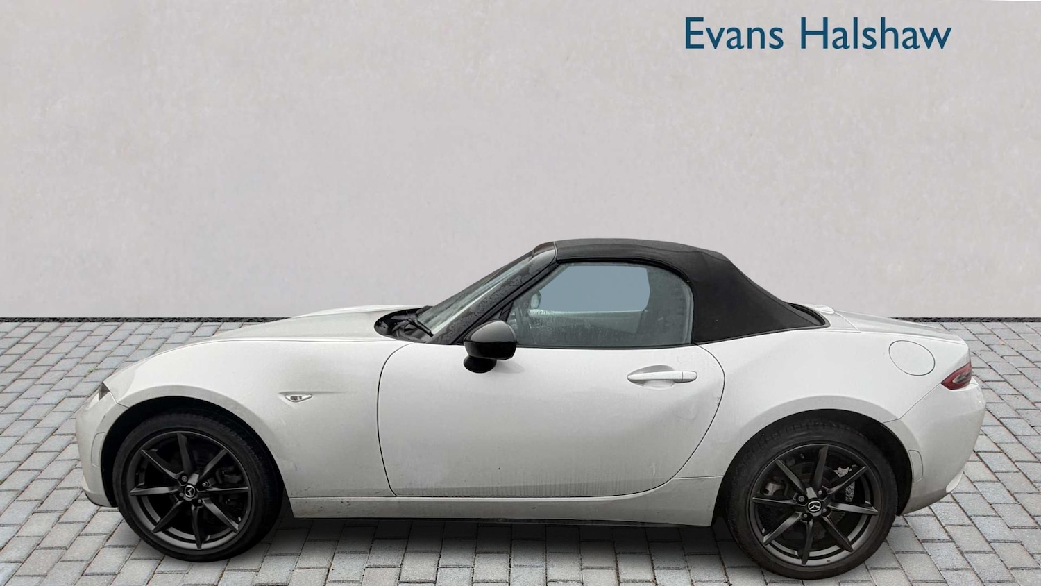 Used Mazda MX-5 2018 for sale - 77018831: Photo 3