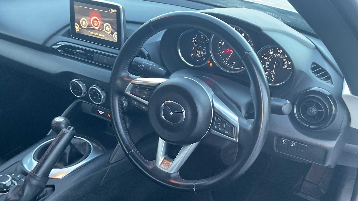 Used Mazda MX-5 2018 for sale - 77018831: Photo 9