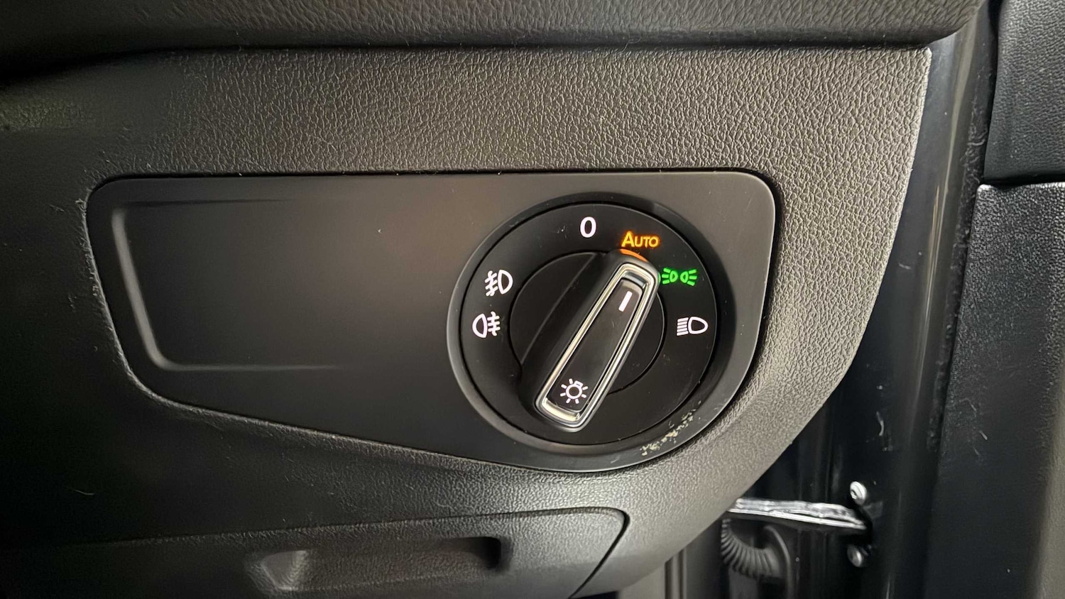 Used Volkswagen Tiguan 2018 for sale - 75452716: Photo 15