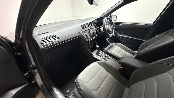 Used Volkswagen Tiguan 2018 for sale - 75452716: Photo 33