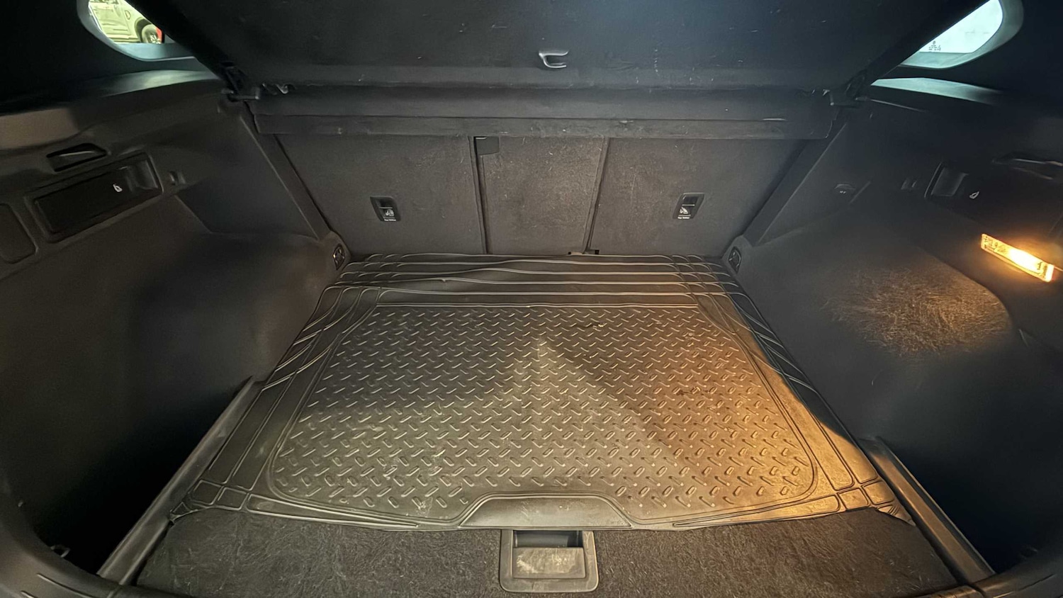 Used Volkswagen Tiguan 2018 for sale - 75452716: Photo 35