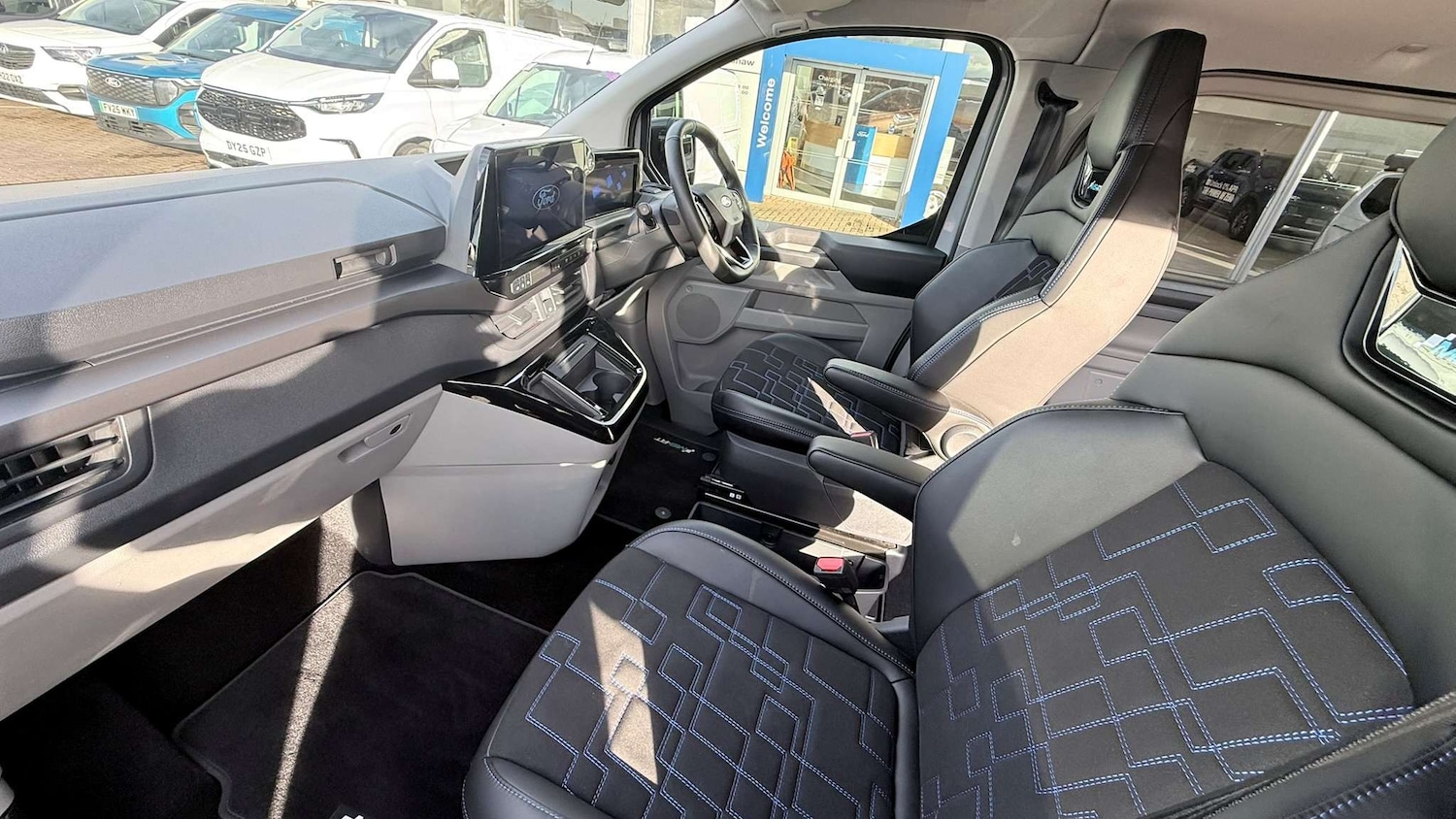 Used Ford Transit Custom for sale - 77661349: Photo 16