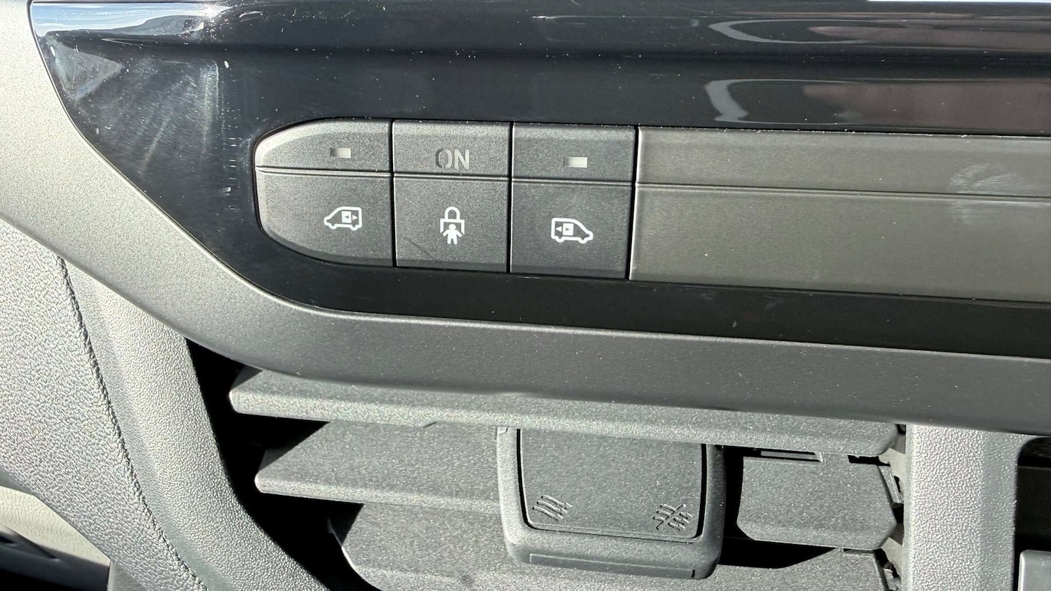 Used Ford Transit Custom for sale - 77661349: Photo 34