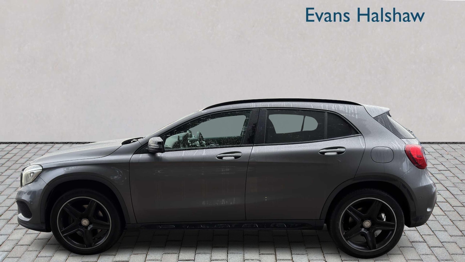 Used Mercedes-Benz GLA 2017 for sale - 76515693: Photo 3