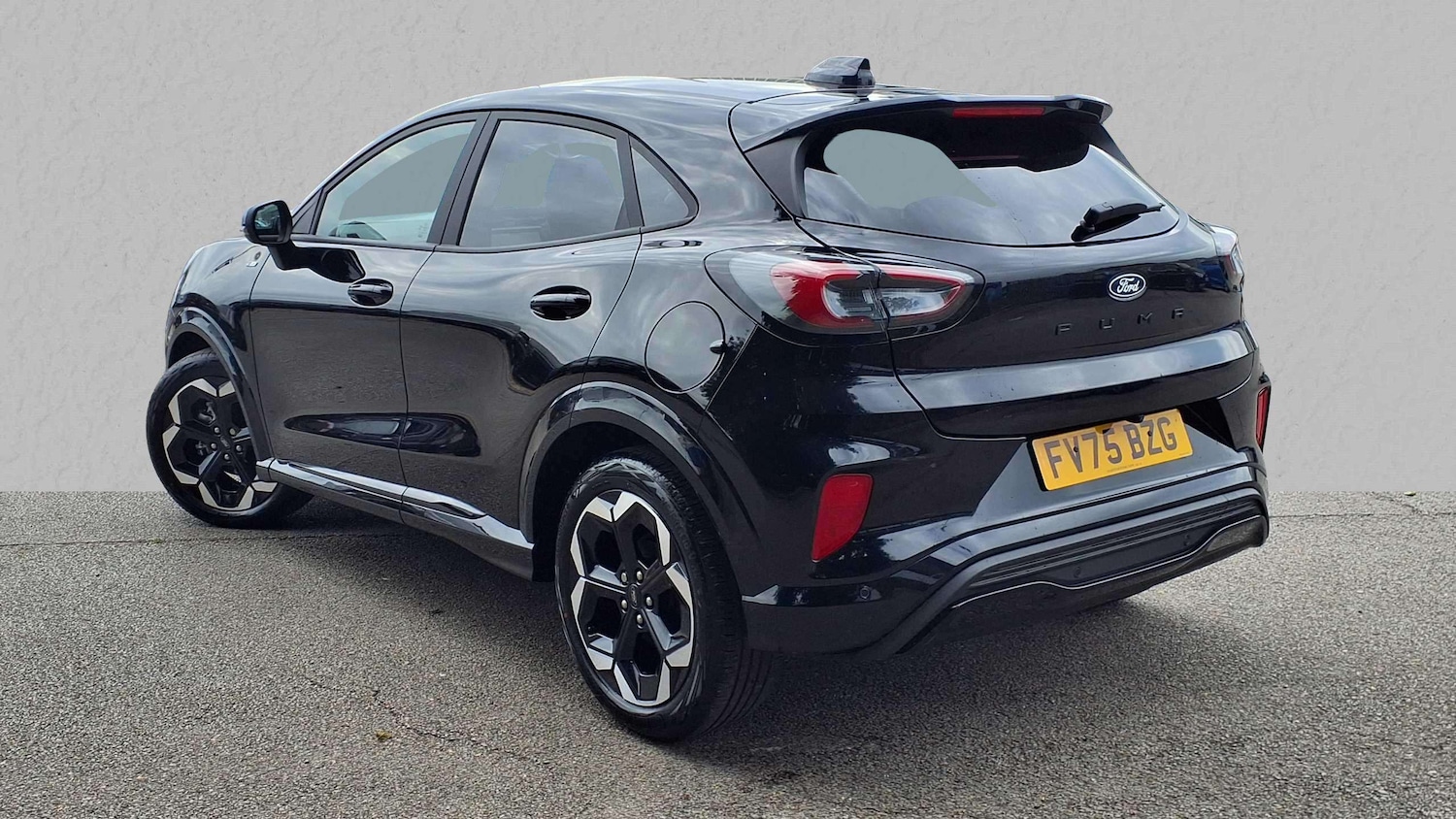 Used Ford Puma 2025 for sale - 76916178: Photo 2