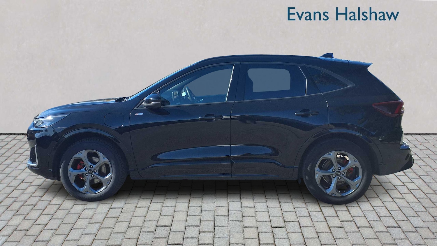 Used Ford Kuga 2025 for sale - 76192015: Photo 3