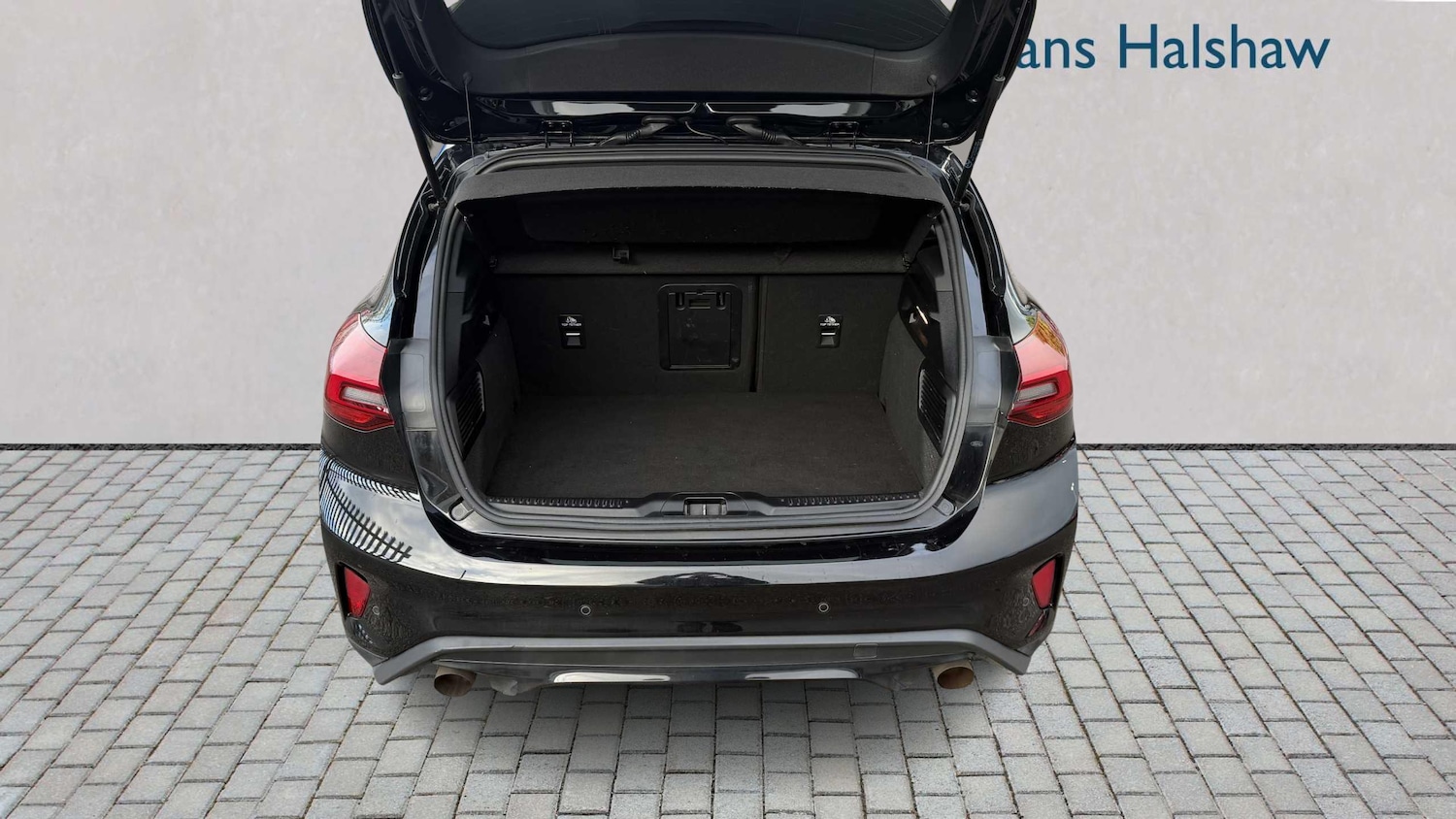 Used Ford Focus 2022 for sale - 76955213: Photo 11