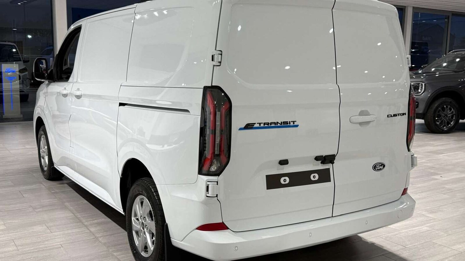 Used Ford E-Transit for sale - 76889829: Photo 3