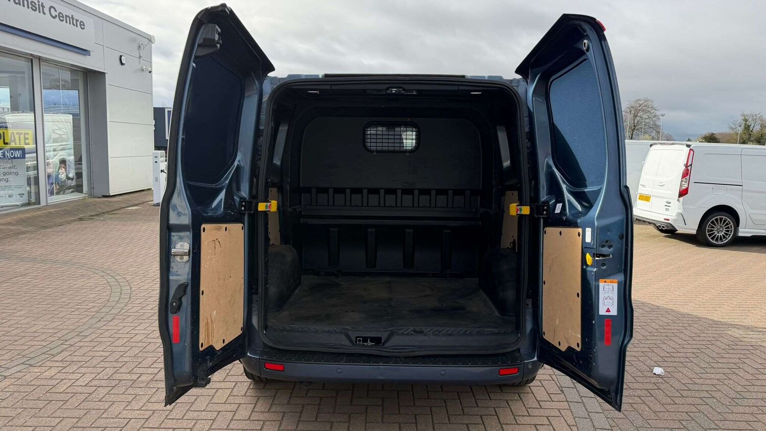 Used Ford Transit Custom 2022 for sale - 78129697: Photo 16