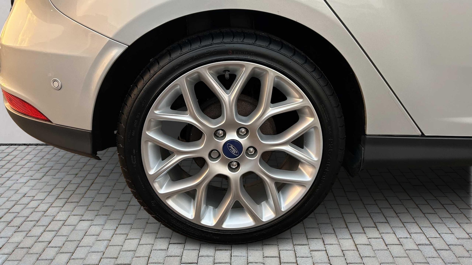 Used Ford Focus 2015 for sale - 76390751: Photo 7