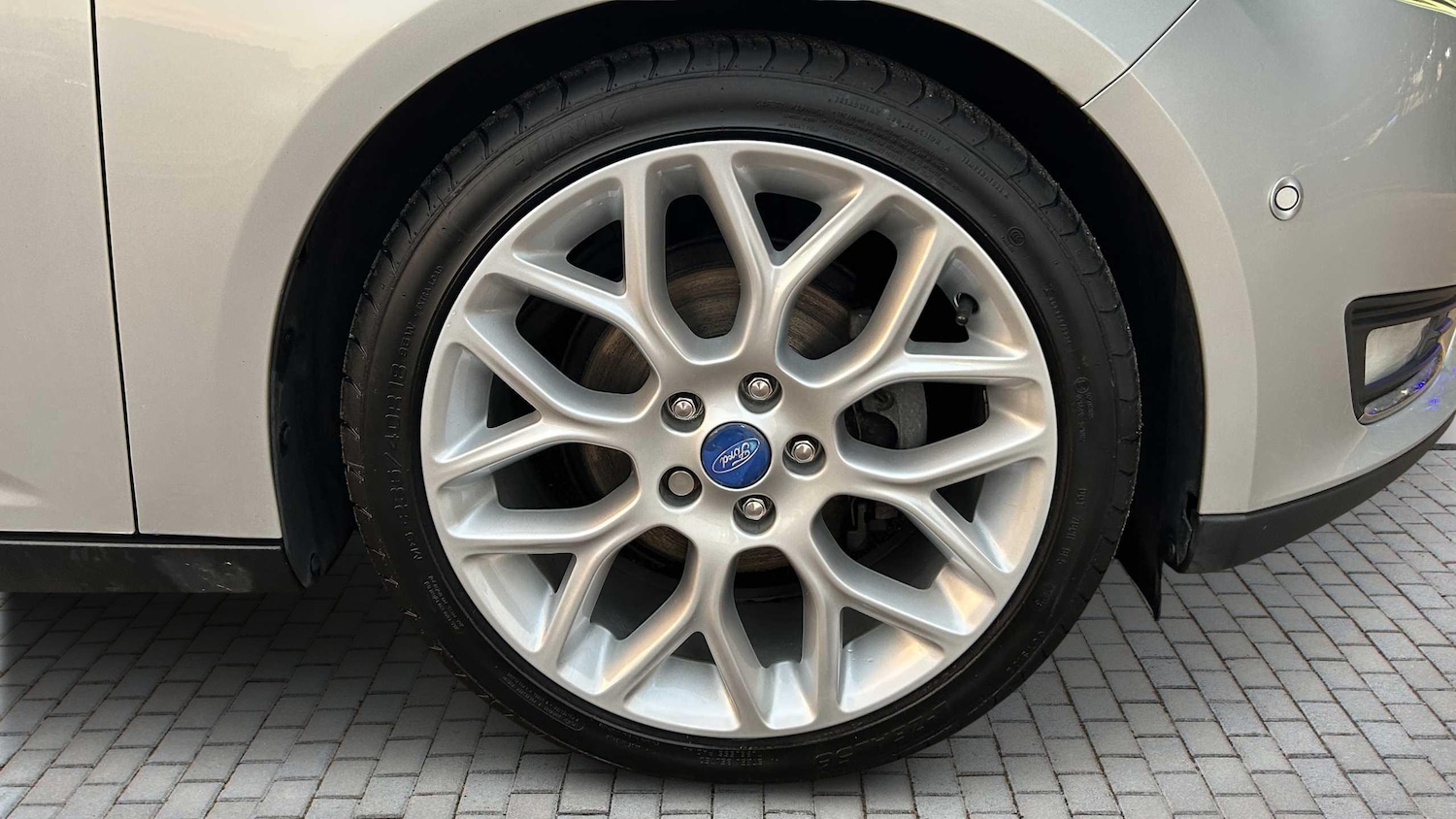 Used Ford Focus 2015 for sale - 76390751: Photo 9