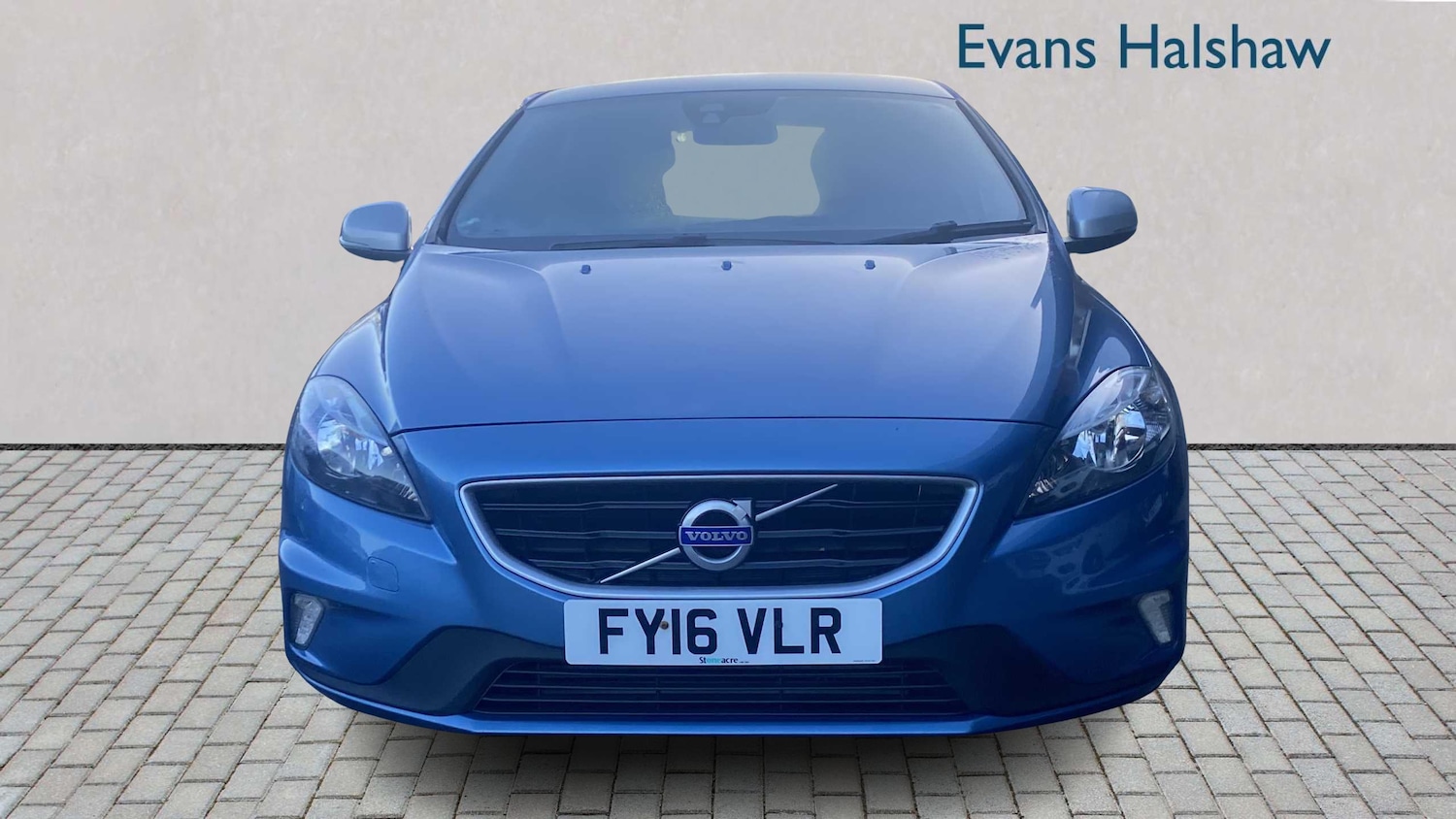 Used Volvo V40 2016 for sale - 77018844: Photo 3