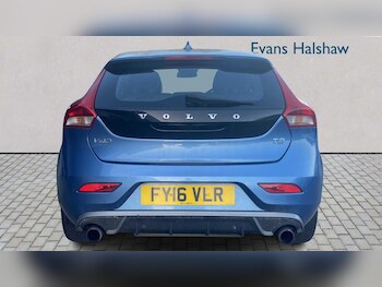 Used Volvo V40 2016 for sale - 77018844: Photo