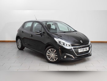 Peugeot - 208