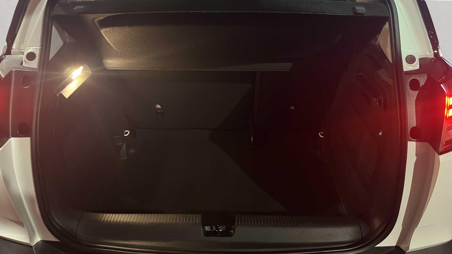 Used Vauxhall Crossland 2022 for sale - 76447601: Photo 11