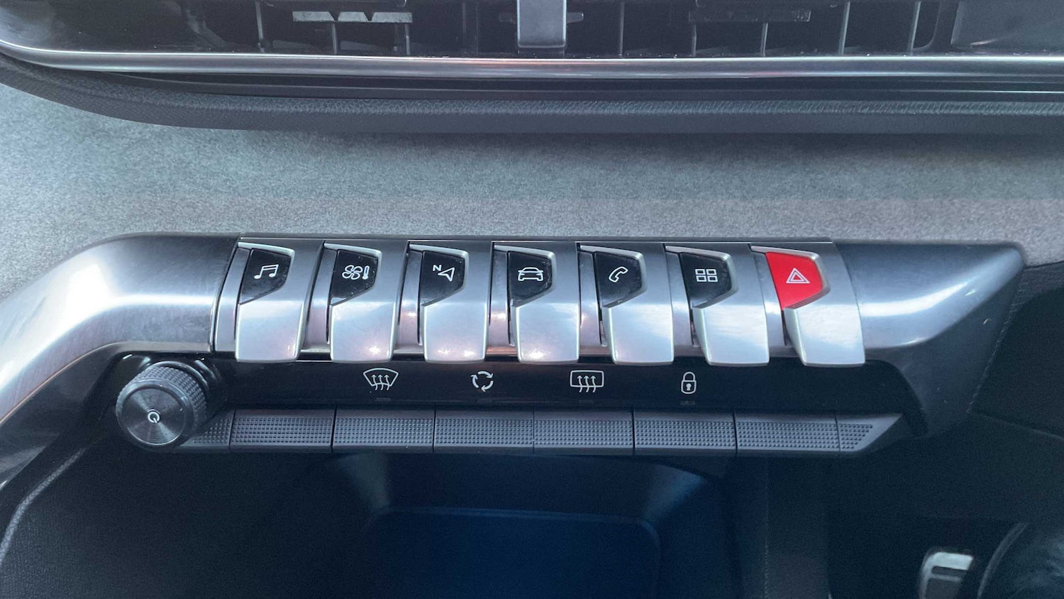 Used Peugeot 3008 2023 for sale - 77615542: Photo 20