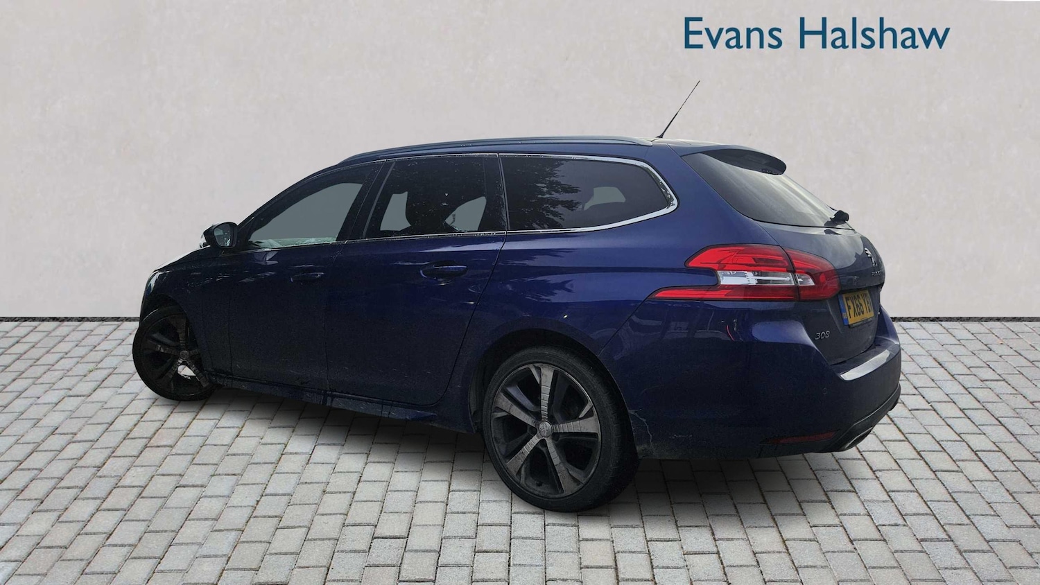 Used Peugeot 308 2016 for sale - 76460118: Photo 2