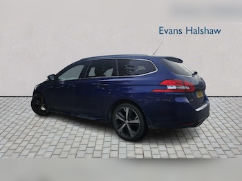 Used Peugeot 308 2016 for sale - 76460118: Photo