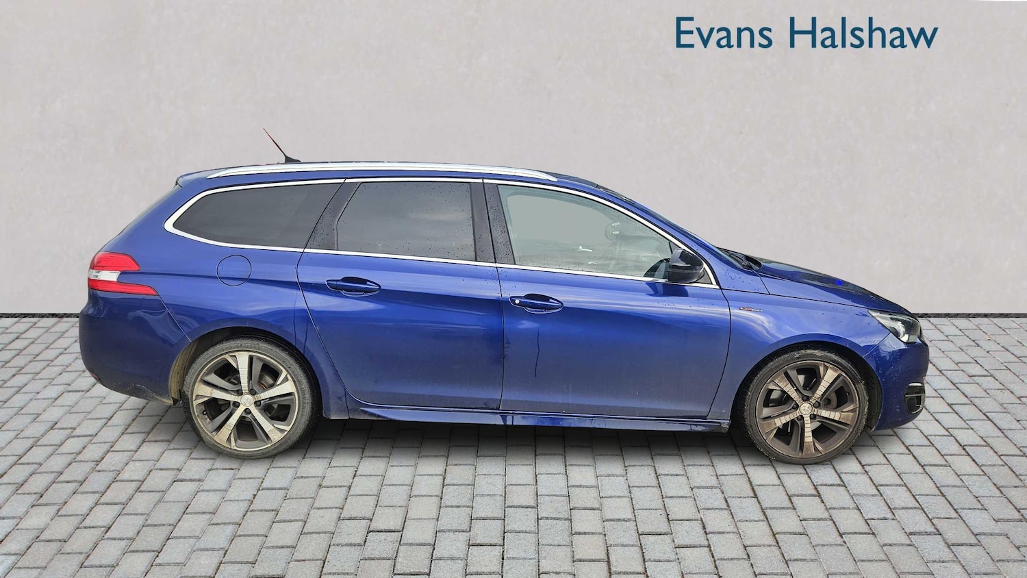 Used Peugeot 308 2016 for sale - 76460118: Photo 3