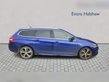 Used Peugeot 308 2016 for sale - 76460118: Photo