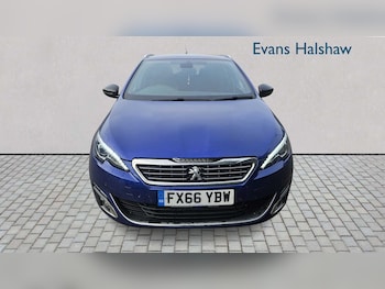 Used Peugeot 308 2016 for sale - 76460118: Photo