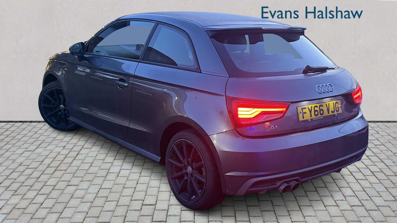 Used Audi A1 2016 for sale - 77316412: Photo 2