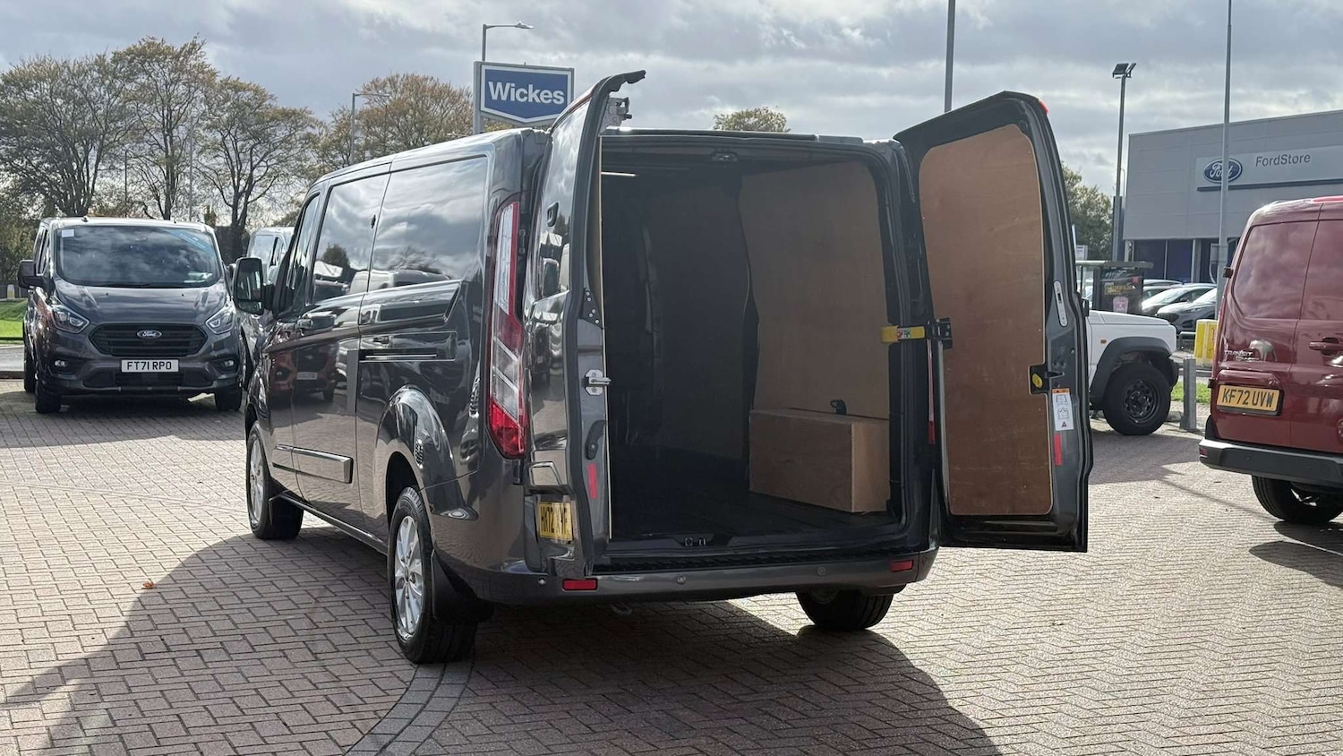 Used Ford Transit Custom 2023 for sale - 76362648: Photo 10